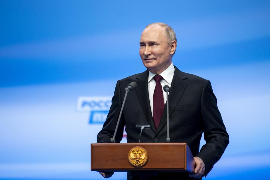 Putin’den Rus Donanması’na Gemilere El Koyma Girişimlerine Karşı Misilleme Talimatı
