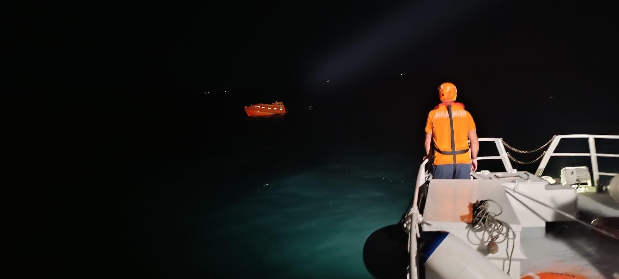 Marmara Denizi’nde Gemi Kazası: On Mürettebatlı Kuru Yük Gemisi Battı