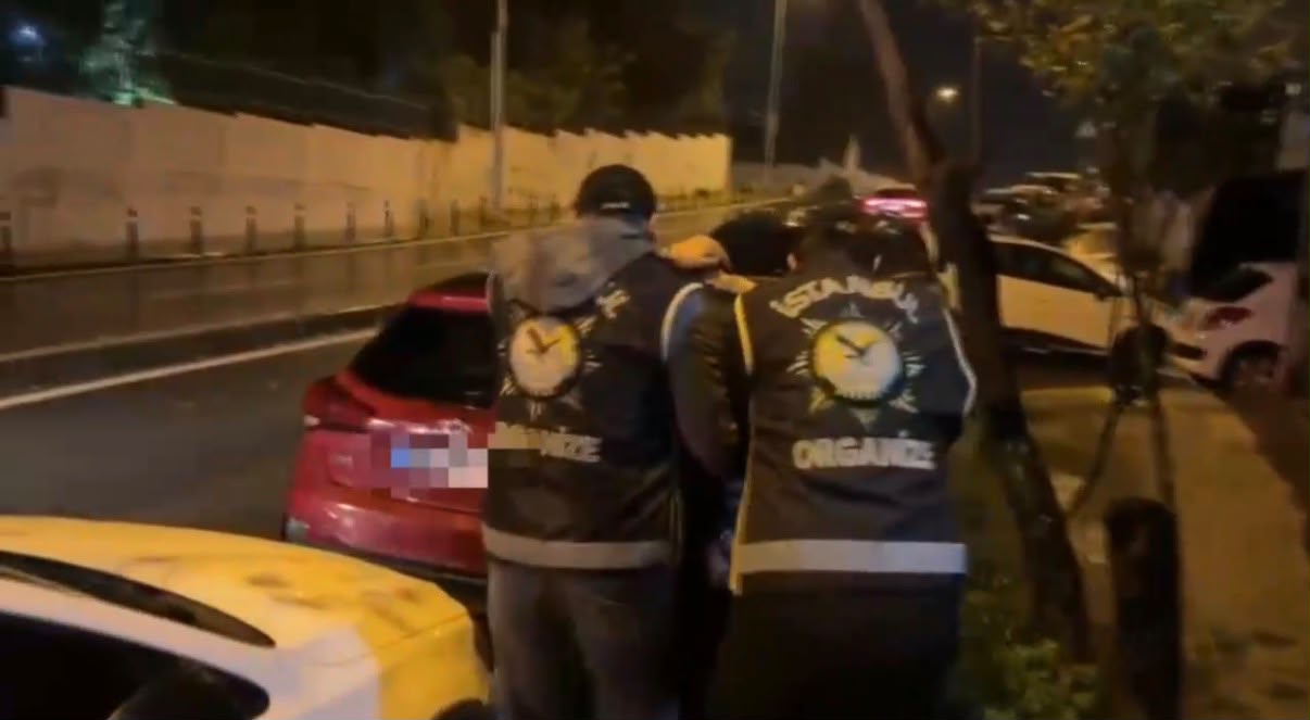 İstanbul Merkezli FETÖ Operasyonu: 19 Şüpheli Gözaltına Alındı