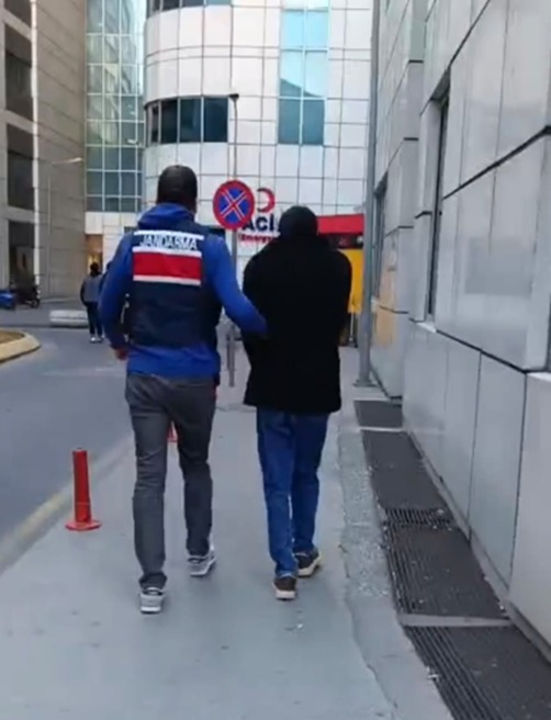 Jandarmadan İki İlde Eş Zamanlı Deaş Operasyonu: 4 Gözaltı