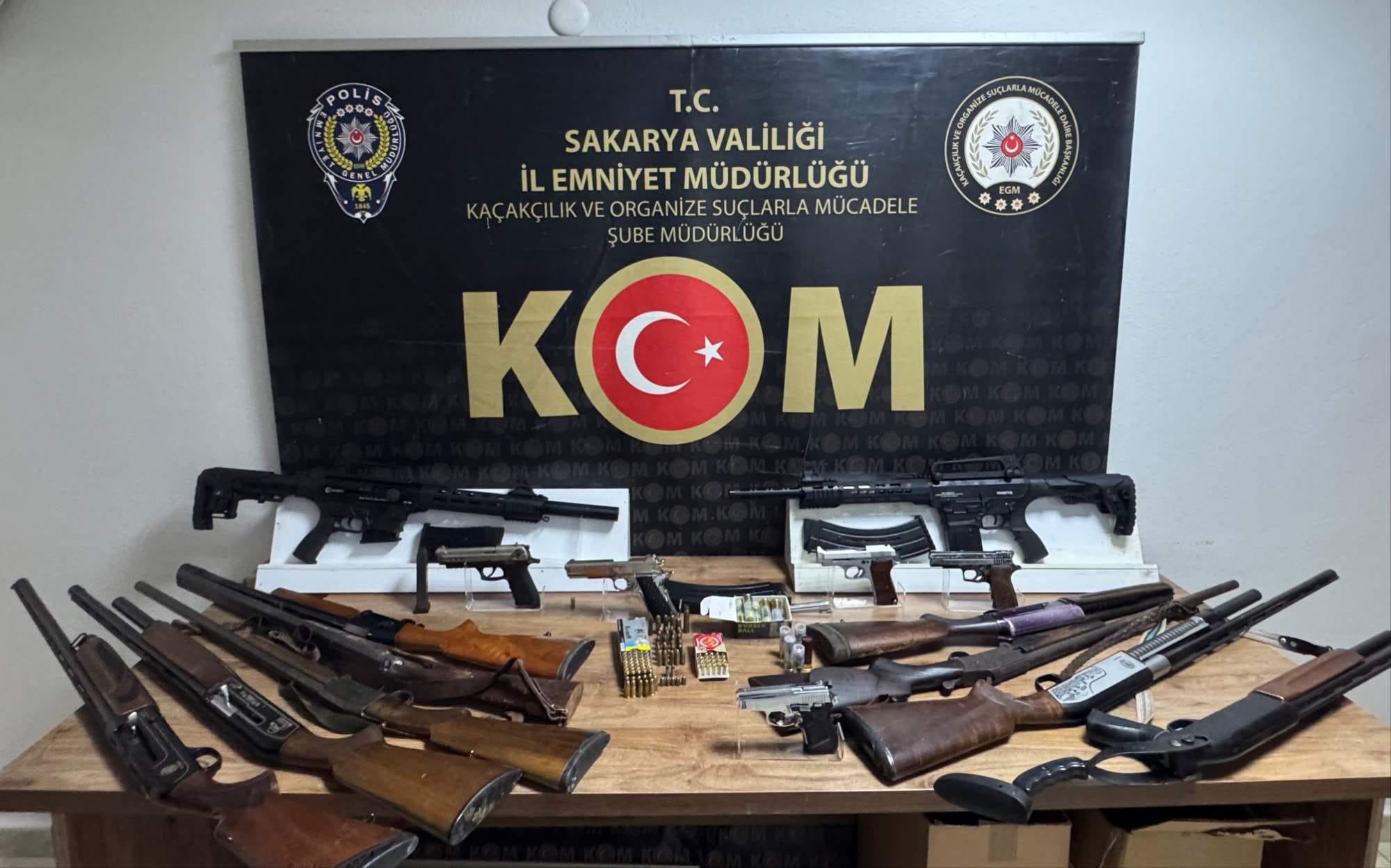 Sakarya’da “Sokaklar Güvende” Operasyonu: 6 Şüpheli Yakalandı