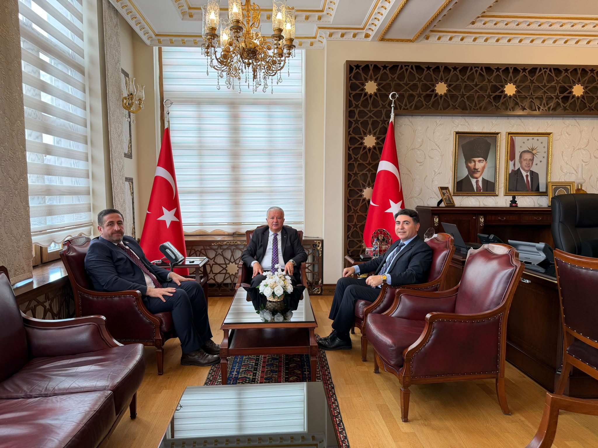 Tek Haber Ajansı Yönetim Kurulu Başkanı Solmaz’dan Aksaray Valisi Duru’ya Ziyaret